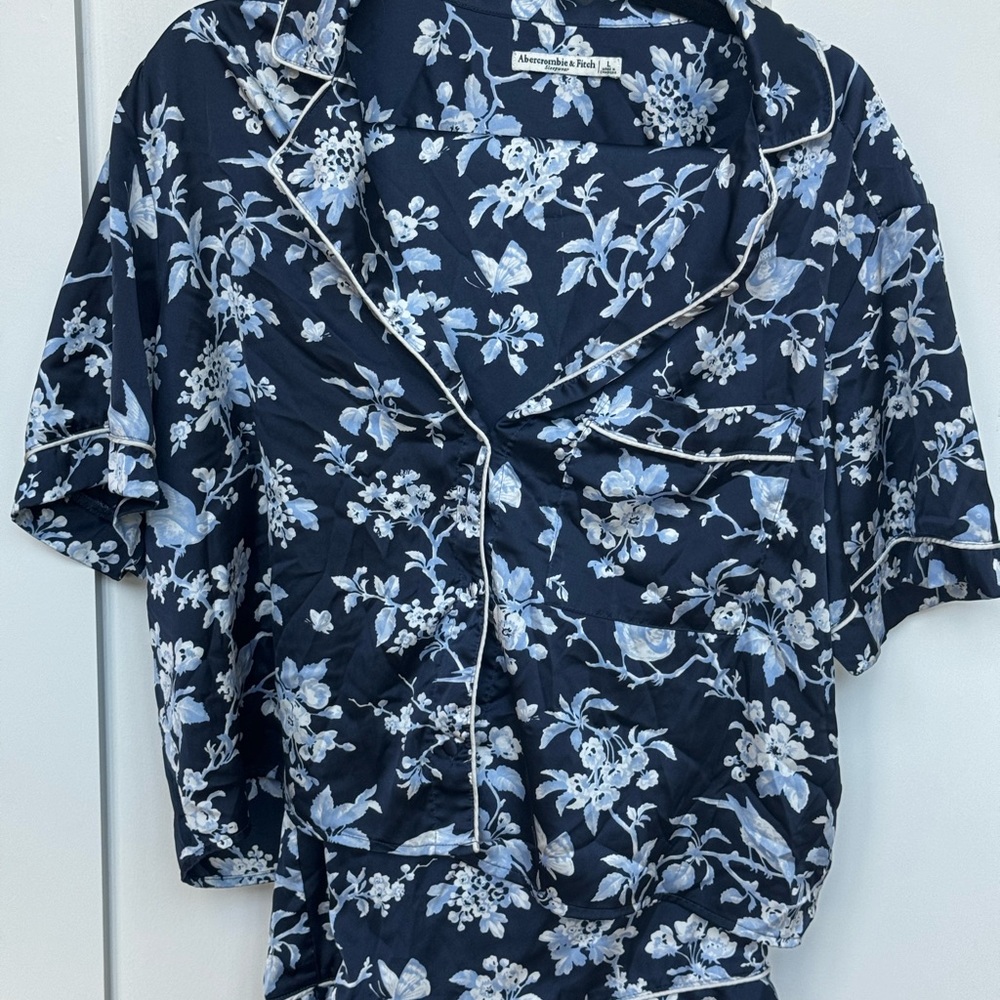 Abercrombie & Fitch Navy and White Floral Sleepwear